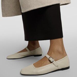 Elegant Cream Flats with Strap